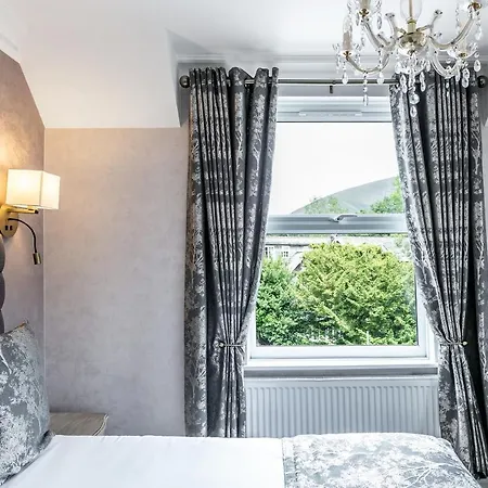 The Wordsworth 4*